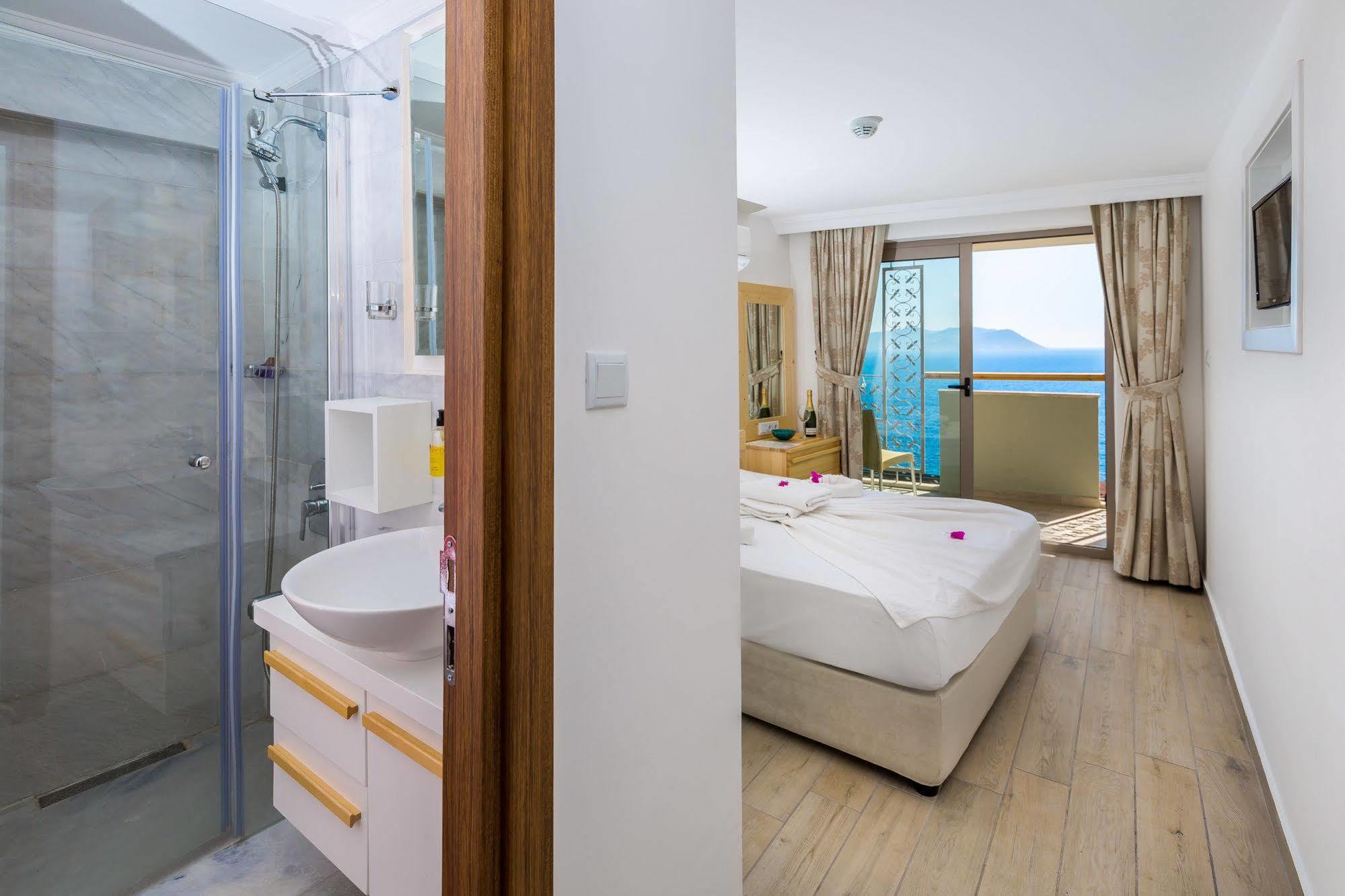 Defne Hotel Каш Екстер'єр фото