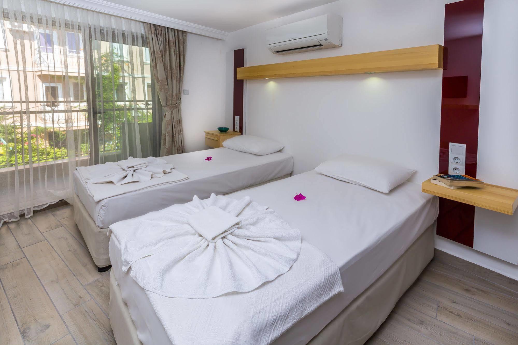 Defne Hotel Каш Екстер'єр фото
